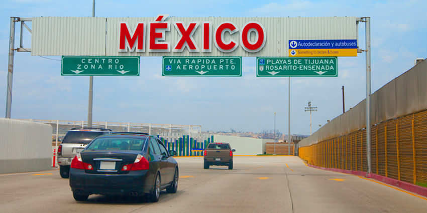 Mexico driving guide Road rules in Mexico