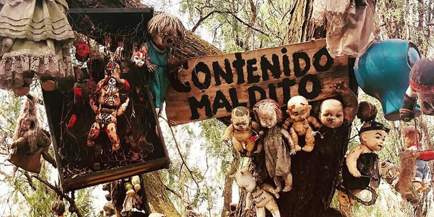 The Island of the Dolls, Mexico