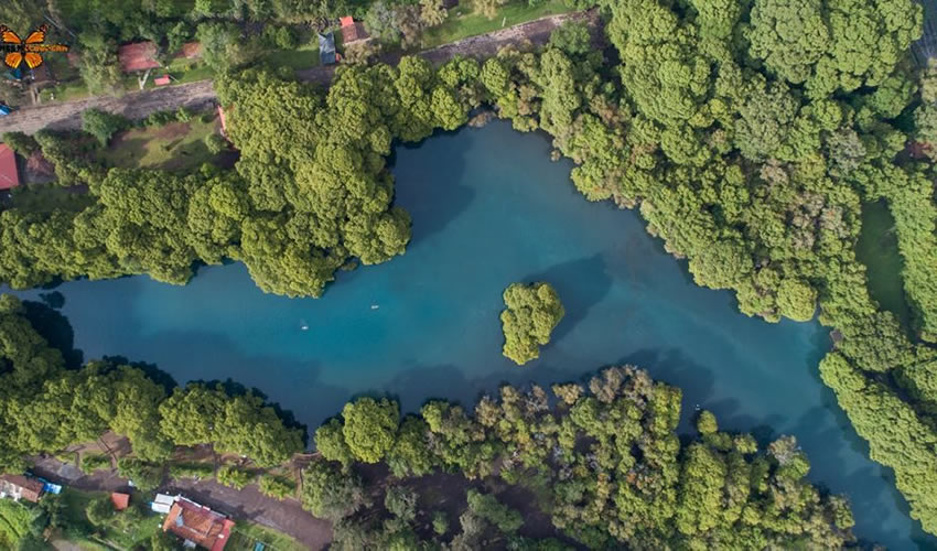 Camecuaro Lake